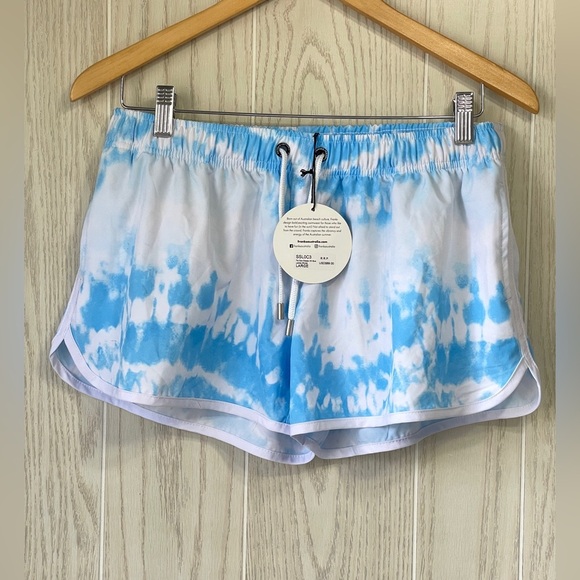 FRANKS AUSTRALIA Womens Blue Tie Dye Sz L Flexible Athletic Shorts MSRP $89 NWT - Picture 1 of 3